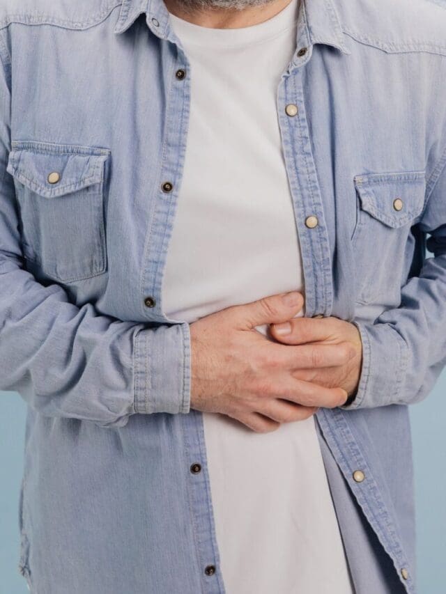 AT WHAT AGE DO PEOPLE GET COLON CANCER ?